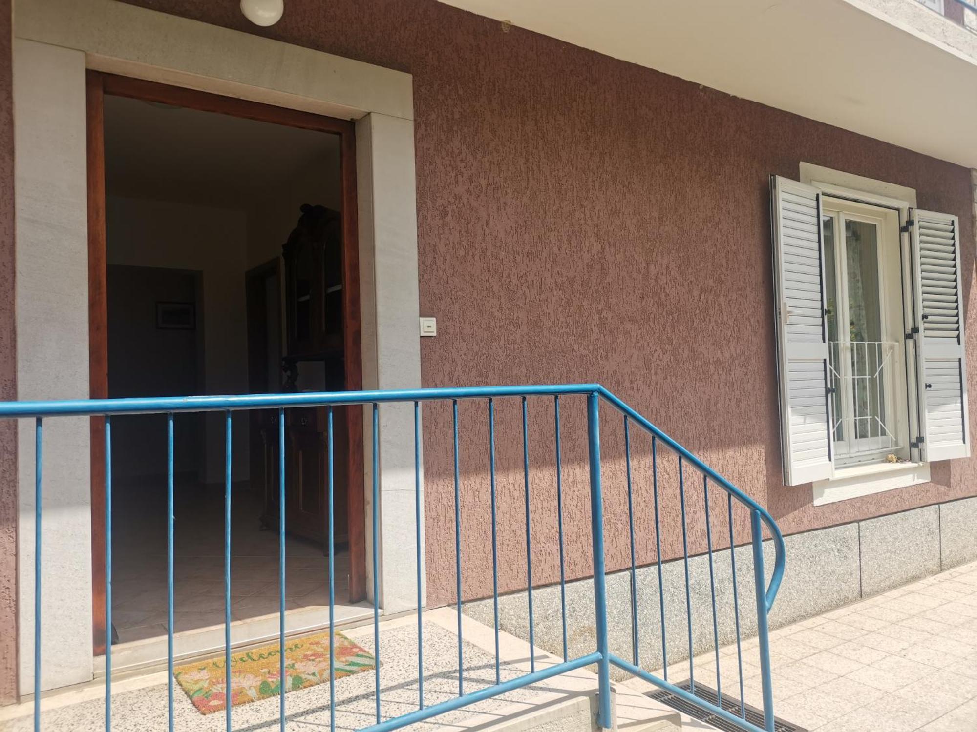 Pri Noni "Istracycle" Apartment Lucija Exterior photo
